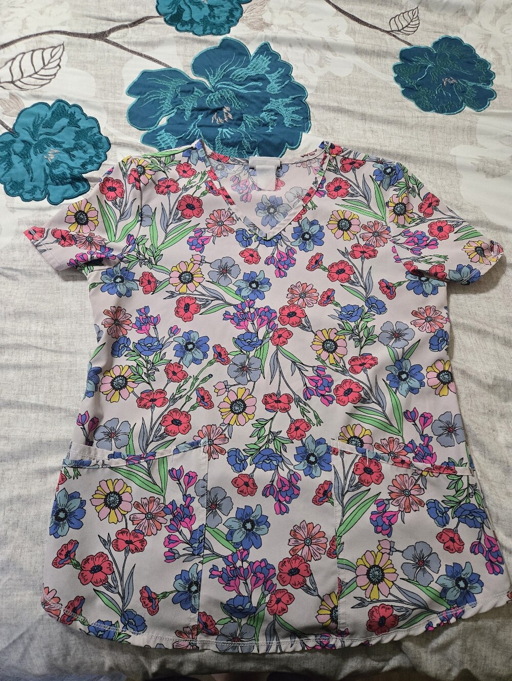 Floral Scrub top